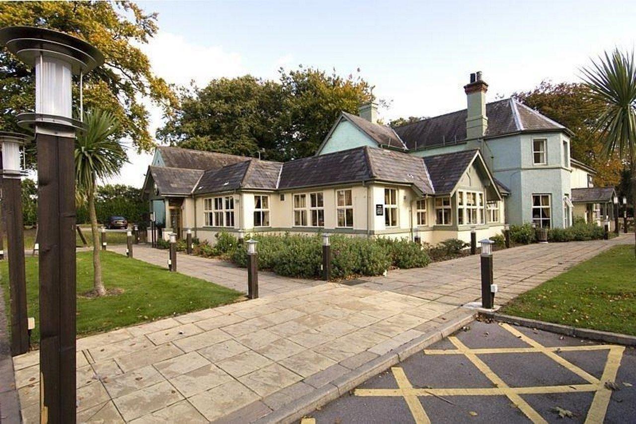 Premier Inn Wrexham North Exterior foto